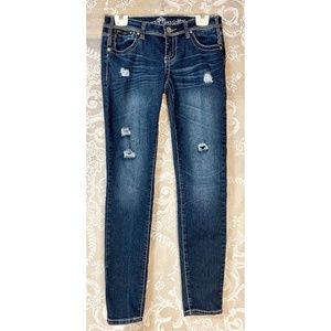 Almost Famous / Always Fabulous Jeans